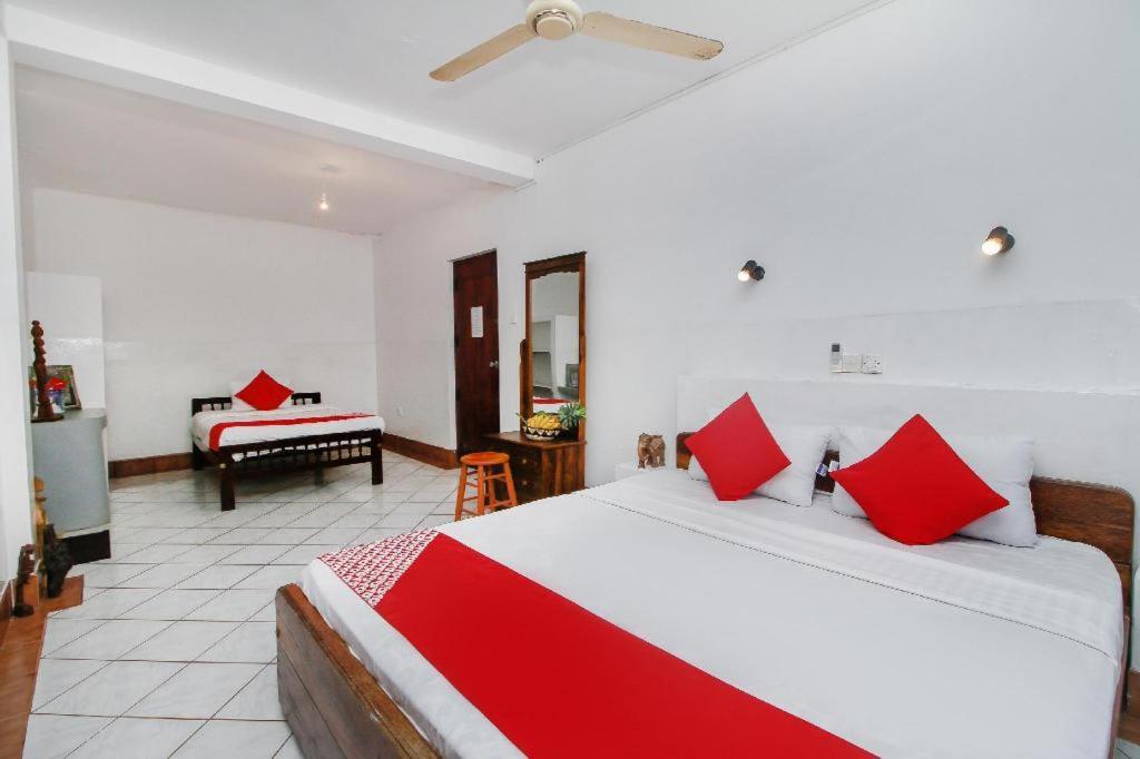 Sunny'S Garden Hotel Ambalangoda  Luaran gambar